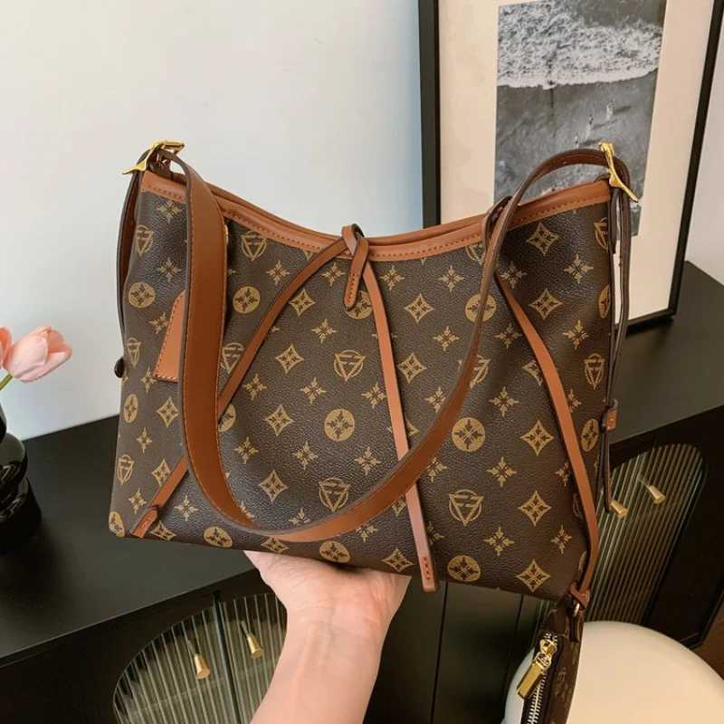 Classic Ladies Messenger Bag Designer Leather Crossbody Shoulder Handbag Womens Elegant Tote Purse FashionableW251117