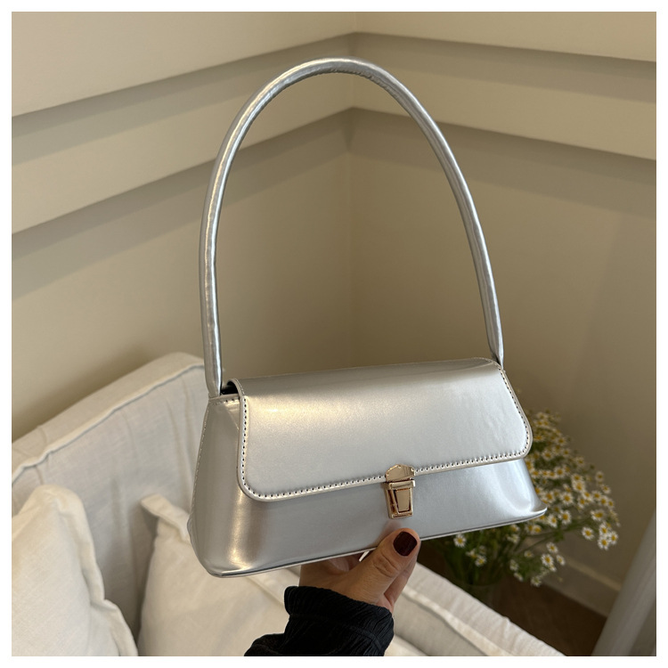 free shipping designers bags for womens 2025 New Shoulder Bag Handheld Versatile Light Luxury Simple Fashionable for daily outfit