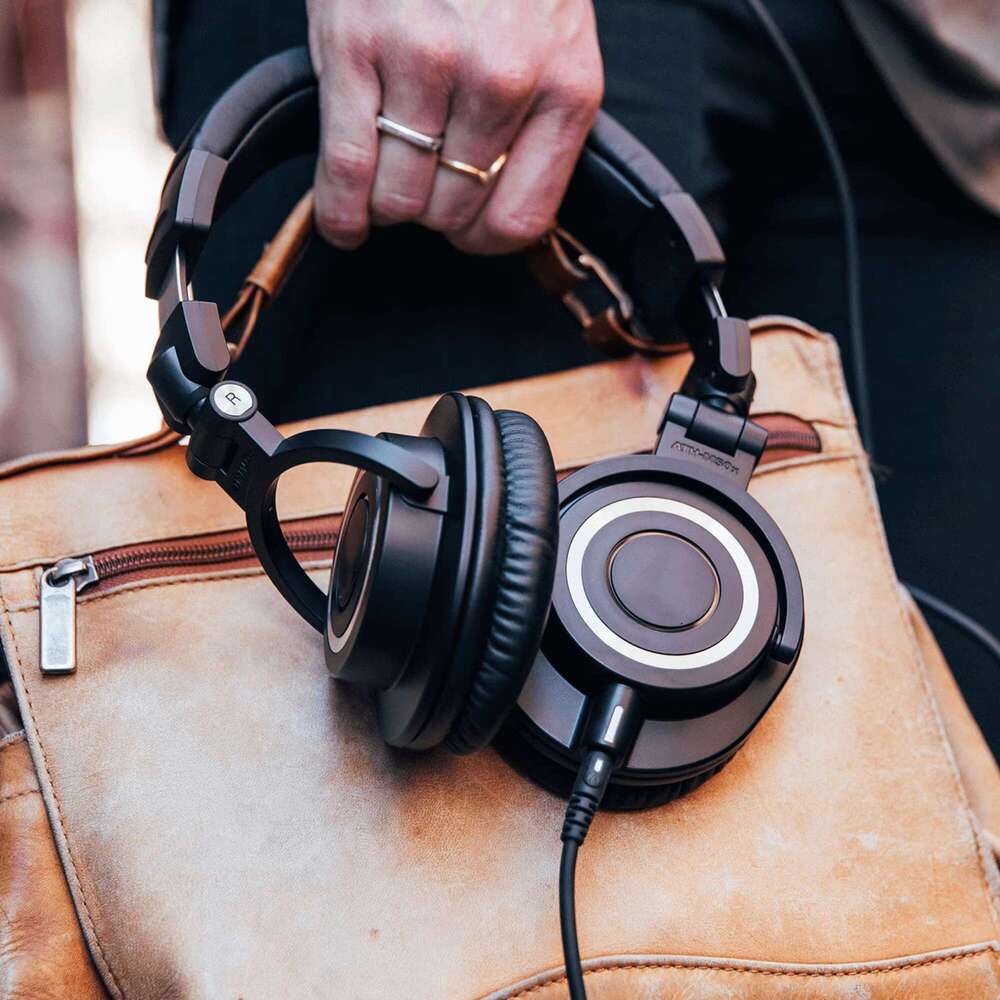 ATH-M50X professional studio monitoring high fidelity music headphones, mobile hearing aids