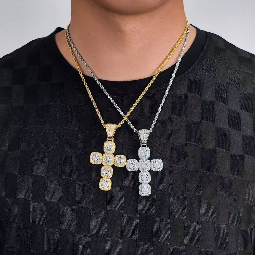 Moissanite Hip Hop Large Size AAA Cubic Zircon Cross Pendant Necklace Silver/Gold Plated Iced Out Pendant Cross Jewelry for Gift
