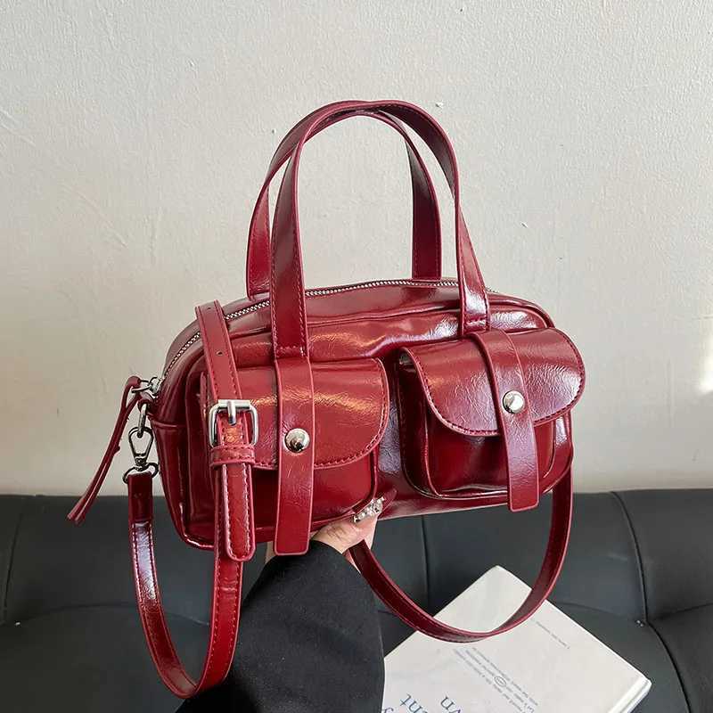 Fashion Double Pockets Design PU Leather Shoulder Bag For Women 2025 Tend Female Crossbody Bag Red Handbags Silver Lady BolsosW251115