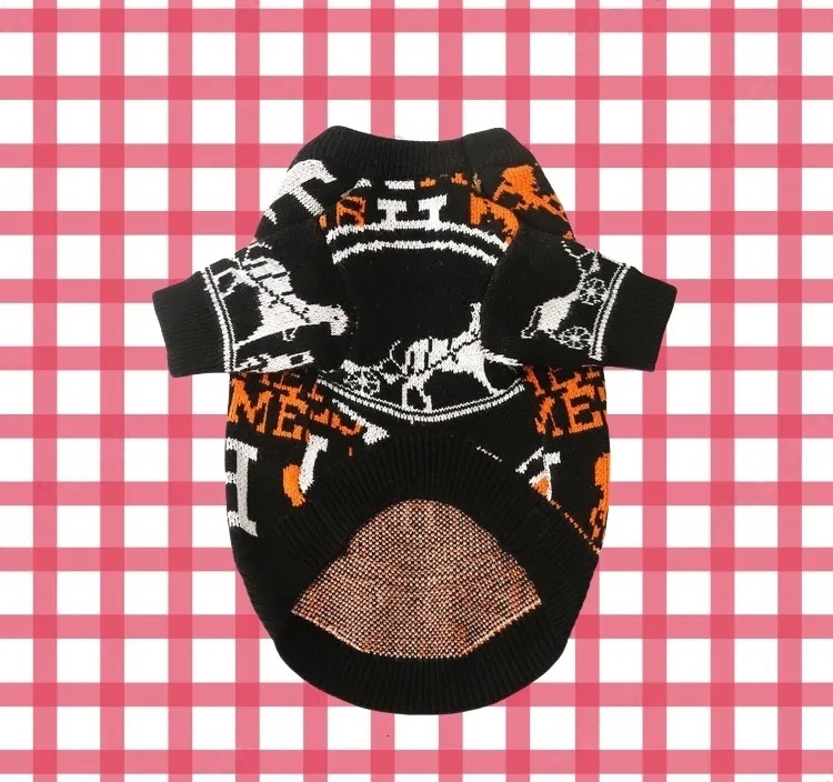 Fashionable Dog Autumn And Winter Pure Hand-knitted Clothes With Letters 2.0