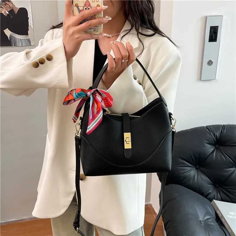 Classic Genuine Leather Shoulder Bag Handbag For Women Crossbody Messenger Bag Famous Designer Elegant ChoiceW251117