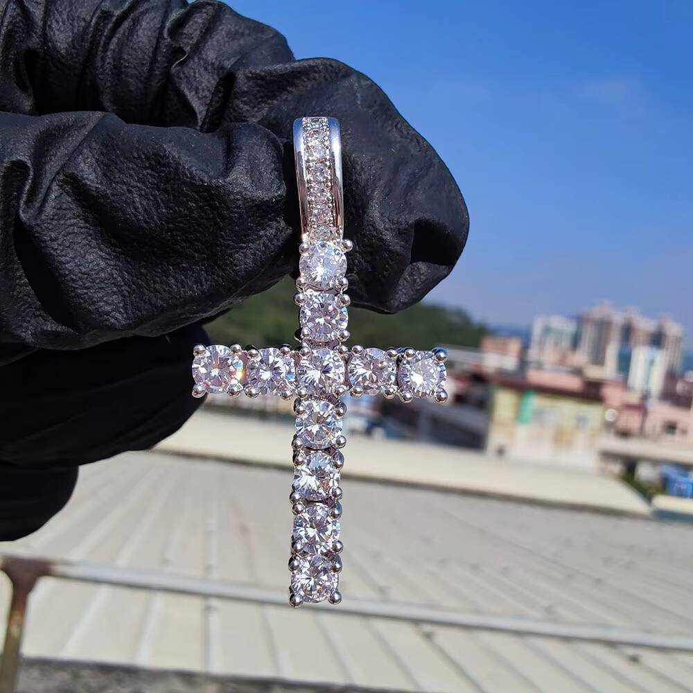 Moissanite Hip Hop Jewelry Silver Christian Dainty Jesus Piece Zircon Men Pendant Diamond Cross Necklace