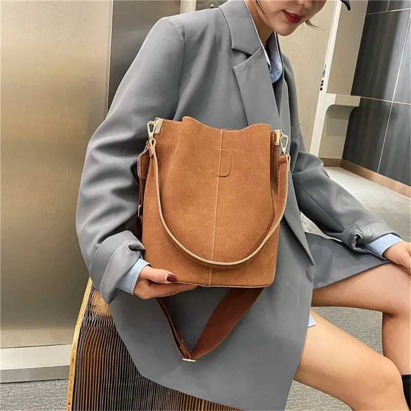 Frosted Leather Bucket Bag For Women Vintage Bucket Bag Ladies Handbag Casual Satchel Bag Adjustable Straps Retro MinimalistW251117