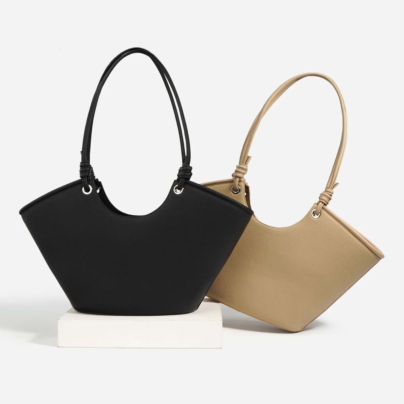 Designer bag handbags women new arrival knotted handle half moon shaped tote bag cream pu leather shoulder bag ladies fashion handbag Luxury Look High