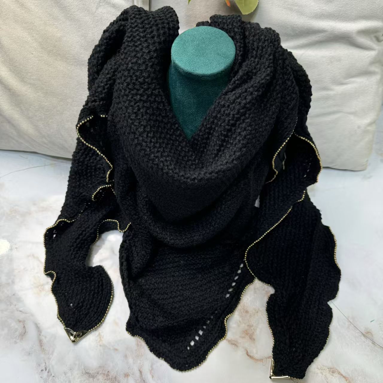 T496 women's winter new style temperament scarf neck shawl warm autumn and winter headscarf versatile fashion decoration