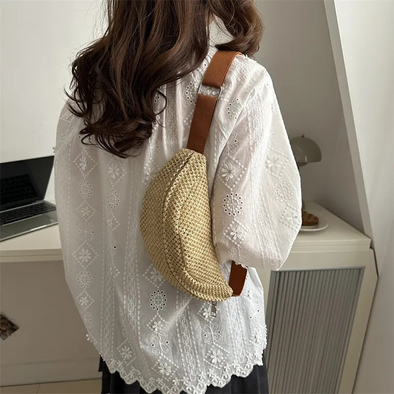 Luxury Brand Designer 2025 Summer New Woven Straw Large-Capacity Versatile Beach Shoulder Bag, High-End Commuting Women's Tote Bag