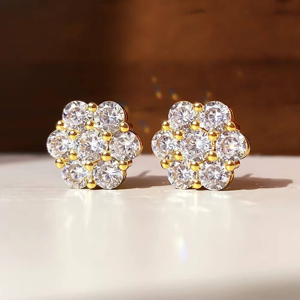 Wholesale Luxury Fashion S925 Sterling Silver Flower Earrings Gold Plated with Full CZ Cluster Studs Zircon Main Stone for Women