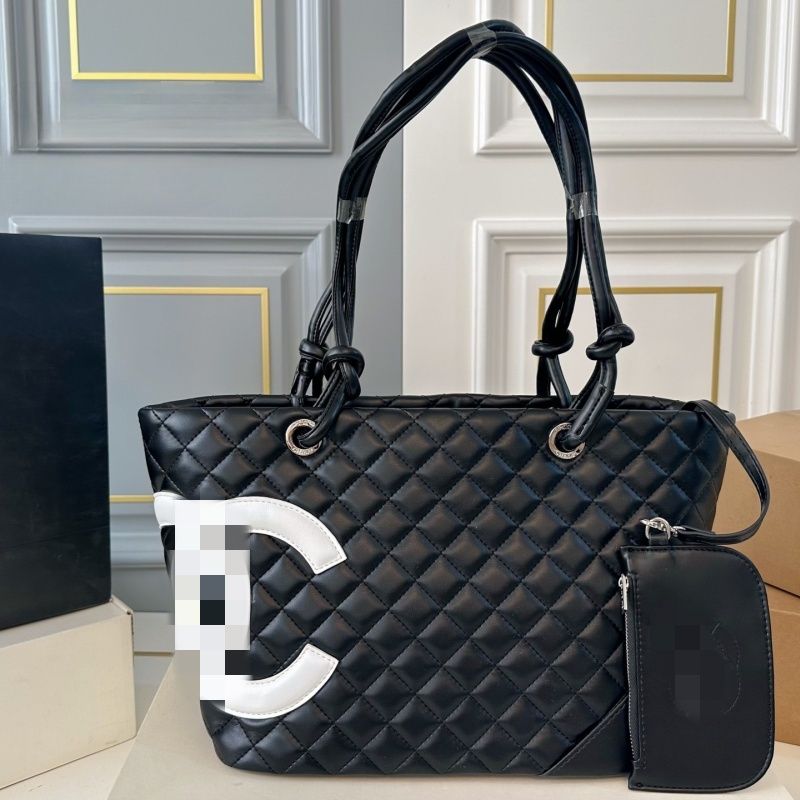 Designer White Leather Tote Large Capacity Single Shoulder Handbag women Luxury Top Quality Black Pink Totes 5A