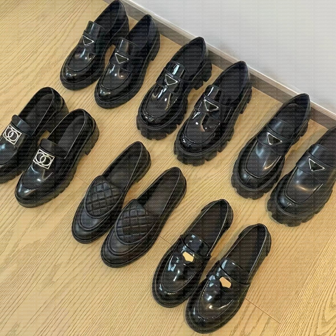 Designer dress shoes loafers Women thick soled quilted leather cover mule patent casual shoes Mule metal buckle black flat shoes mule ox jin soft leather shoes