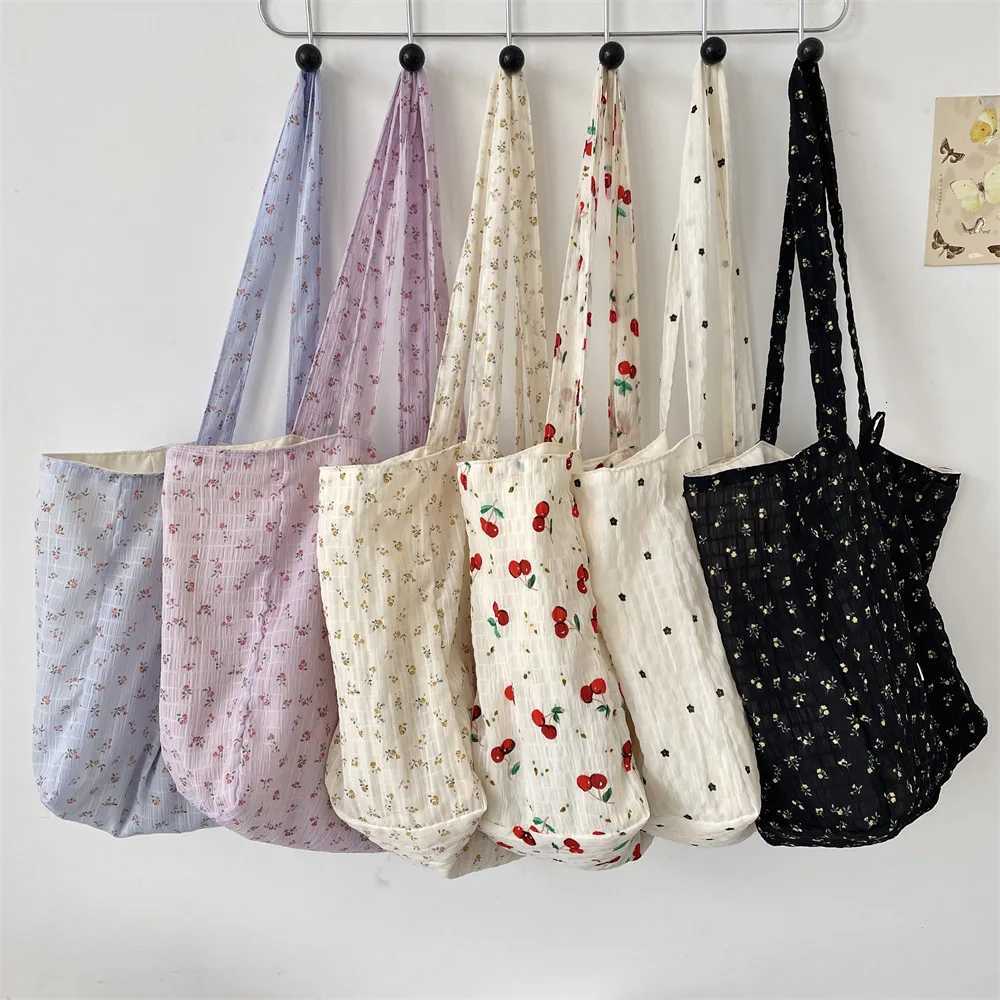 Fresh Sweet Tote Shoulder Bag for Women Girls Kids Shoulder Bag with Inner Pocket for Work Travel and Shopping Flower Print CaseW251117