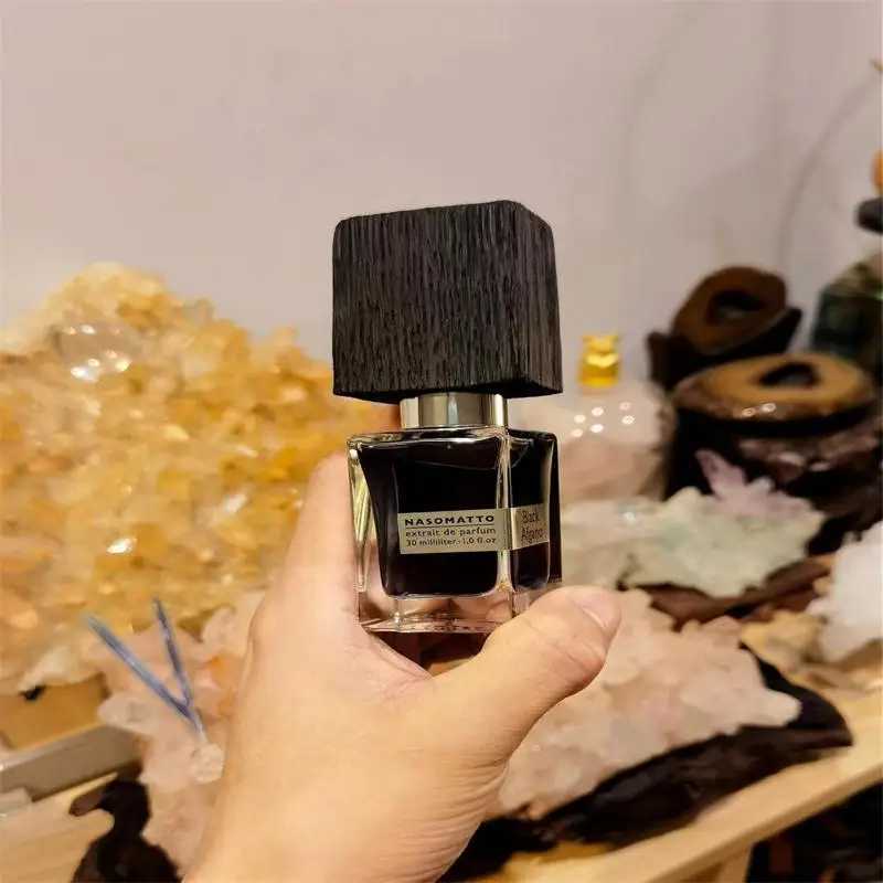 30ML Tobacco Black Perfume Unisex Woody Fragrance Edp Parfum Long Lasting Fragrance Luxury Gift Box Cologne Classic PerfumesW251117