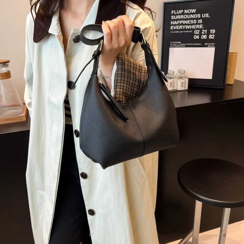 Chic Detachable Chain Tote Women Designer Elegant Day To Night Bag With Interchangeable Straps For VersatilityW251117