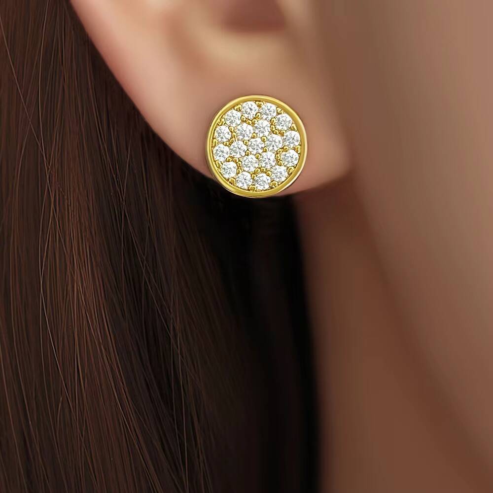 925 Sterling Silver Halo Stud Earrings 15ct Simulated Diamond Luxury Hypoallergenic Jewelry Gift for Women Featuring Zircon