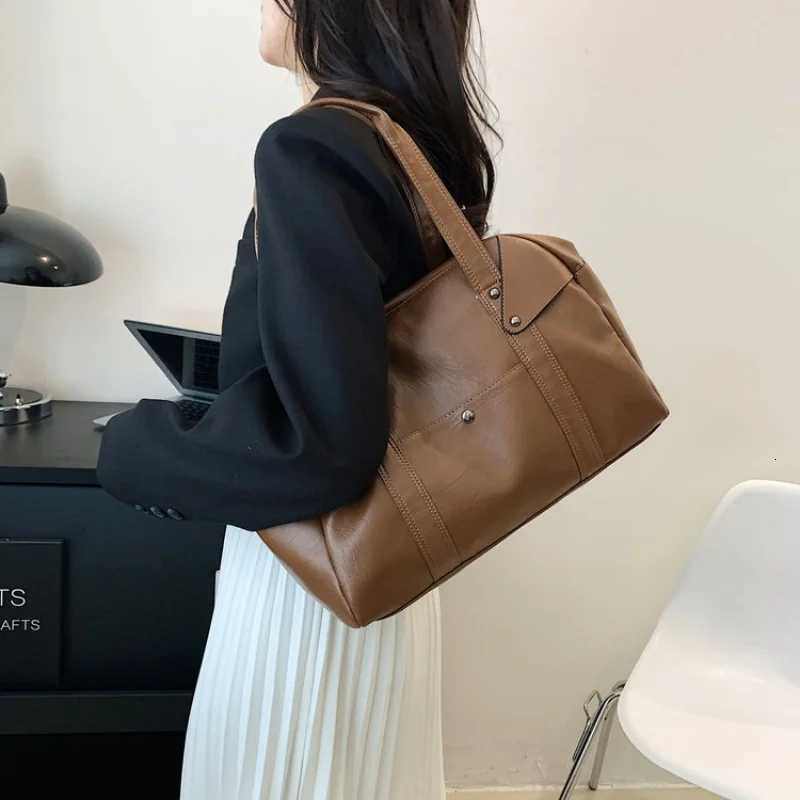 Fashionable Simple Solid Color Clutch Bag For Women Casual Leisure Business Stylish Minimalist UniqueW251117