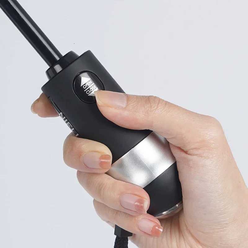 LED Light Umbrella Automatic Windproof Folding Umbrella Men Women Flashlight Outdoor Umbrellas Foldable 8 Bones Strong C251117