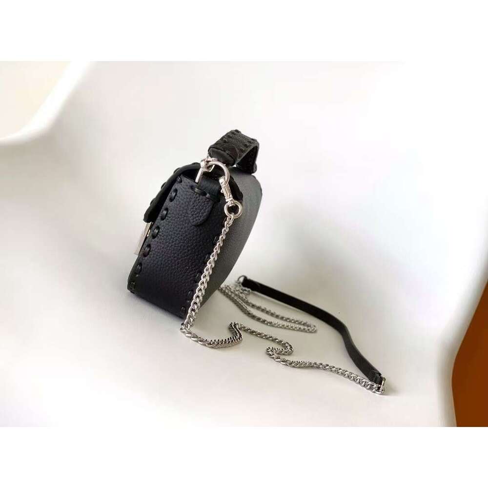 Hot Selling Women Designer Clutch Handbags Solid Color Leather Underarm Shoulder Bag Casual Female Shopper Tote Luxury Hobos Bags Designer Bags