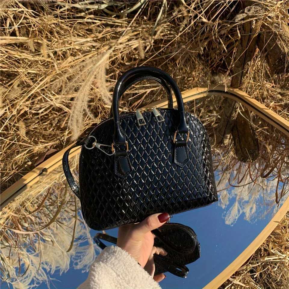 Geometric Pattern Mini Shoulder Bag - Stylish Top Handle Crossbody for Womens ShoppingW251117