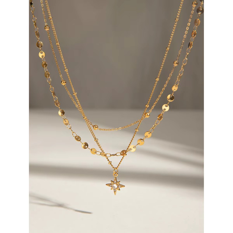 Jewellery Finery Exquisite Texture Star Charm Necklace, Waterproof 18K Gold Plated Three Layers Design, Durable and Stylish Accessory for Gift
