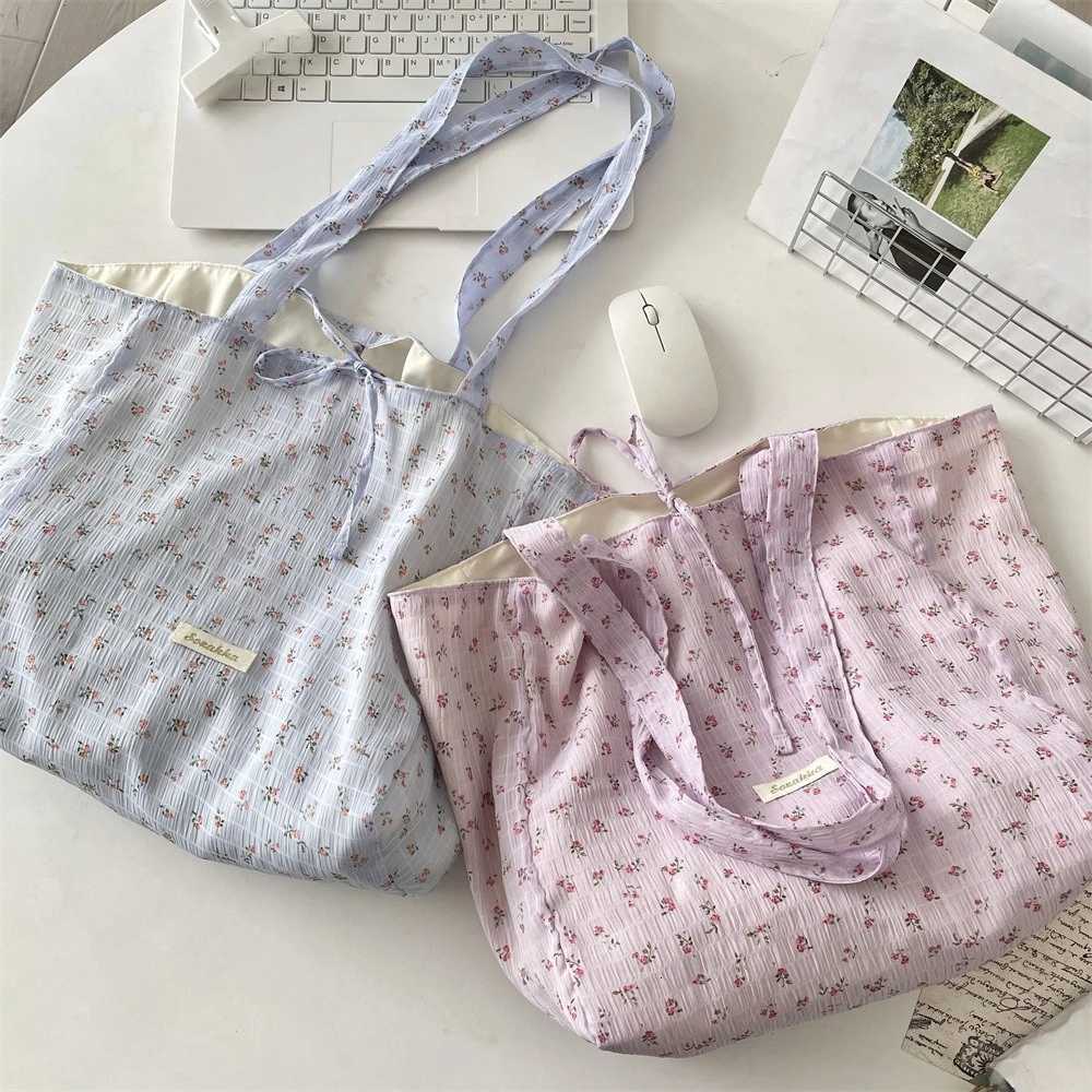 Fresh Sweet Tote Shoulder Bag for Women Girls Kids Shoulder Bag with Inner Pocket for Work Travel and Shopping Flower Print CaseW251117