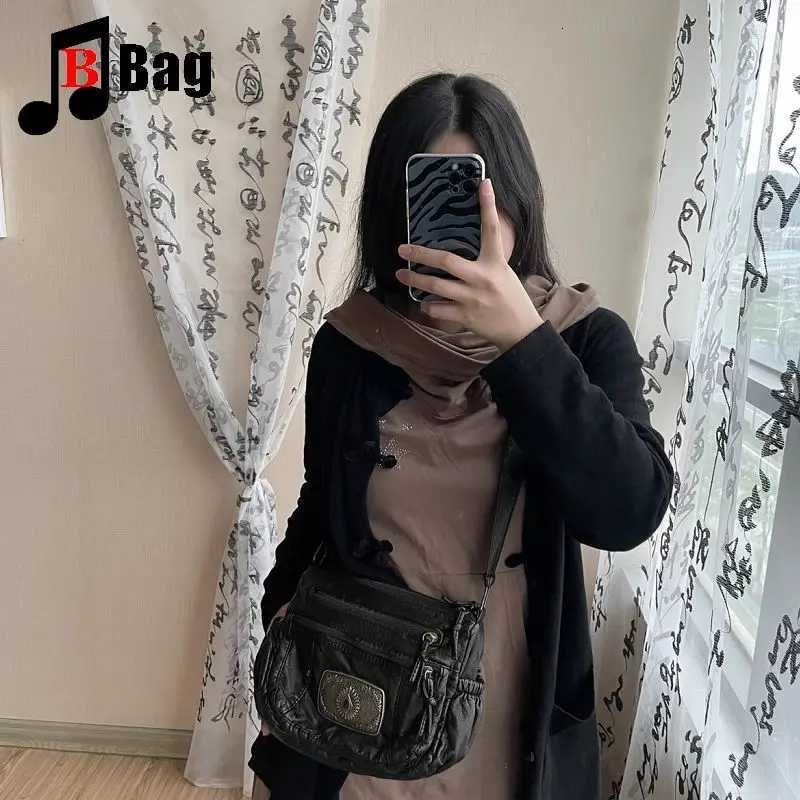 Y2K Gothic Womens Girls Punk Handbags Harajuku Fashion Large Capacity Soft Leather One Shoulder Crossbody Bag Trendy TotesW251115
