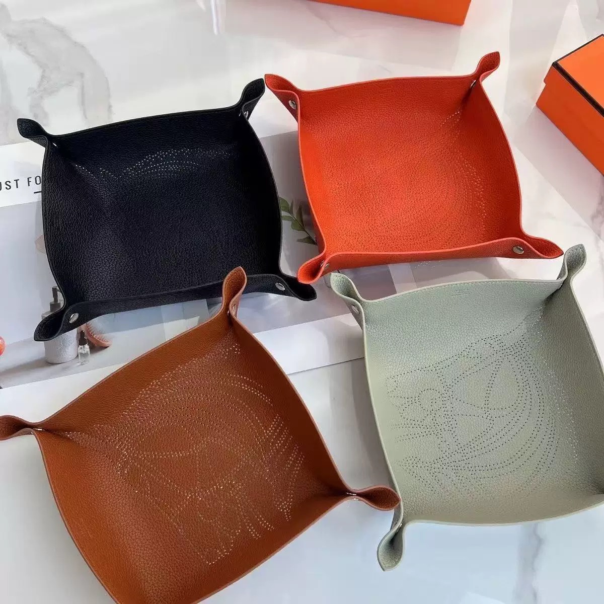 Upscale Leather tray Patterned horse luxury Orange leather Jewelry storage tray H Designer Upscale jewelry Boxes Home storage tray with box