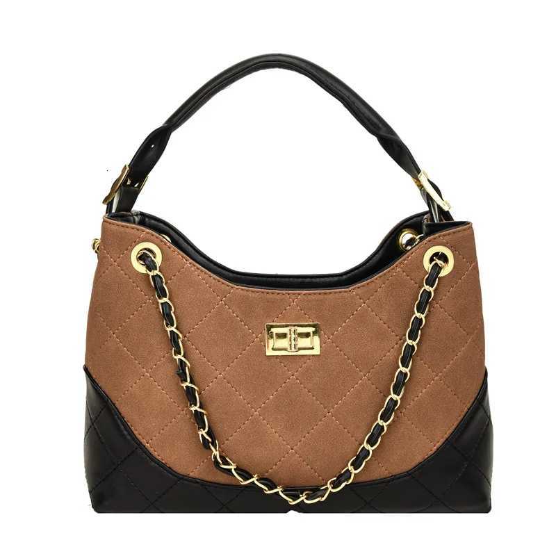 Vintage Matte Underarm Bag Chain Strap Shoulder Purse for Women Textured Crossbody Tote Chic Day-to-Night Bag Luxe Sling BagW251117