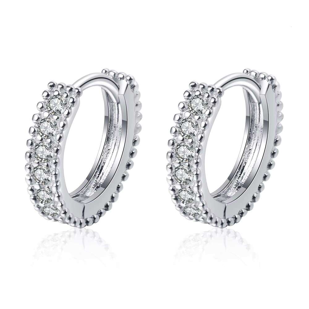DHcollection Fashion Jewelry Inlaid With Spure Sier Reverse D Color Pyroxene Full Dia Ring Earrings