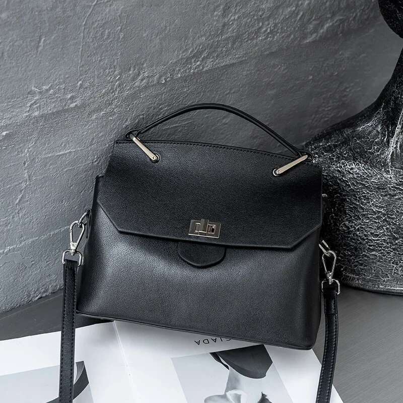 Woman's Cow Real Leather Shoulder Bag Female Retro Casual Cowhide Crossbody Bags Ladies Fashion Classics Versatile Handbags Lady