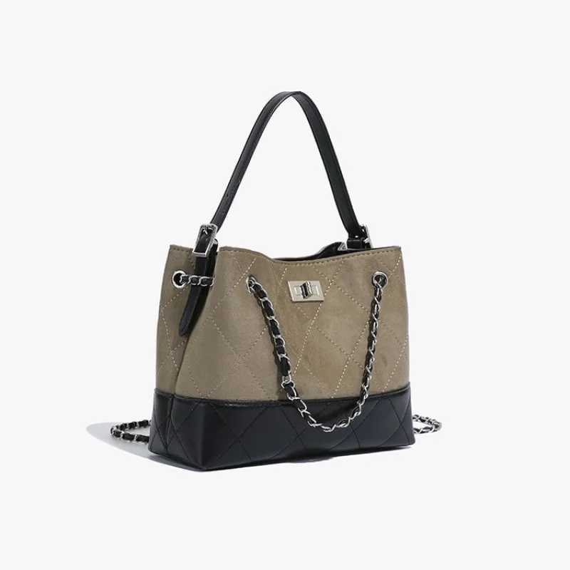Elegant Women Shoulder Bag Made From Genuine Leather With Top Zip Closure For Stylish Secure CarryW251117