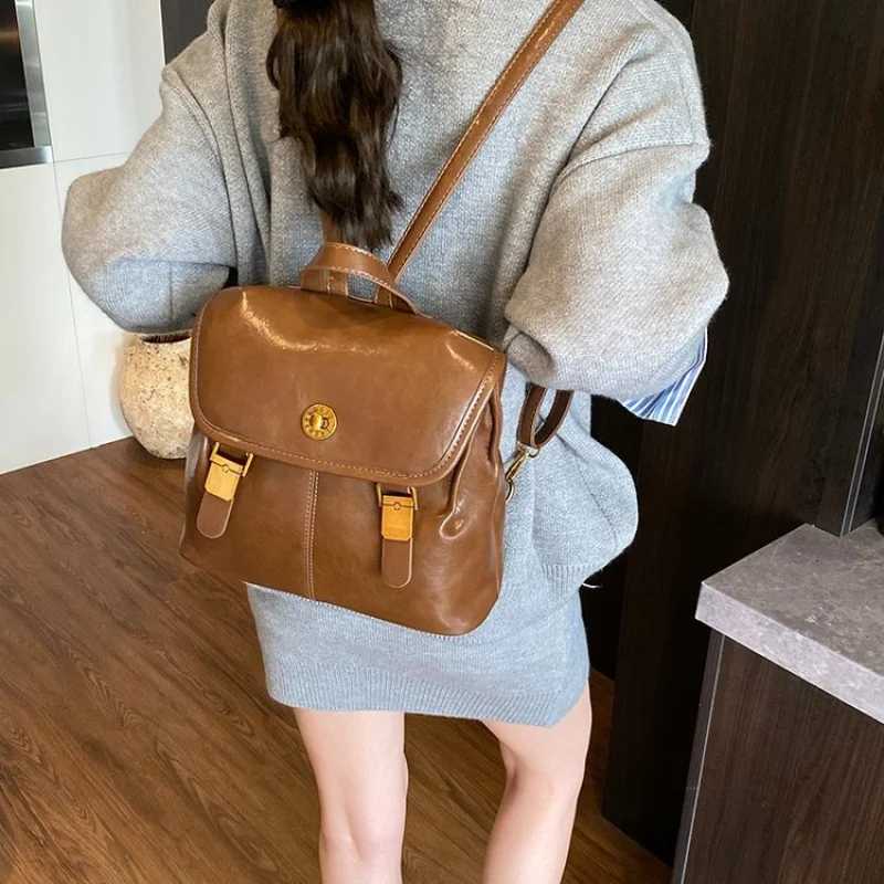 High-End Casual Leather Clutch Bag For Women With Trendy Letter And Fashionable Everyday UseW251117