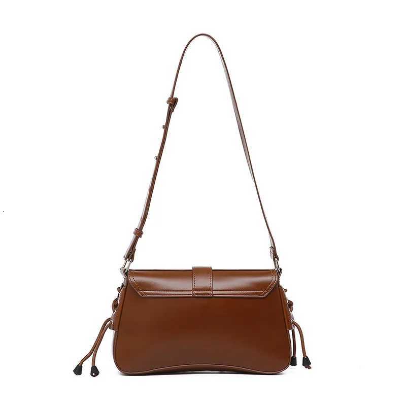 2025 new niche design motorcycle shoulder bag trendy cool and spicy girl armpit stick bagW251117