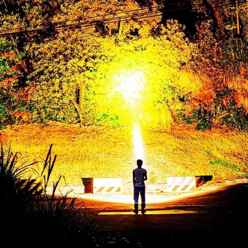 High Power Rechargeable Led Flashlight Super Big Flashlights 14 Modes with COB Multi-functional High-lumen Torch Outdoor Fishing M251117