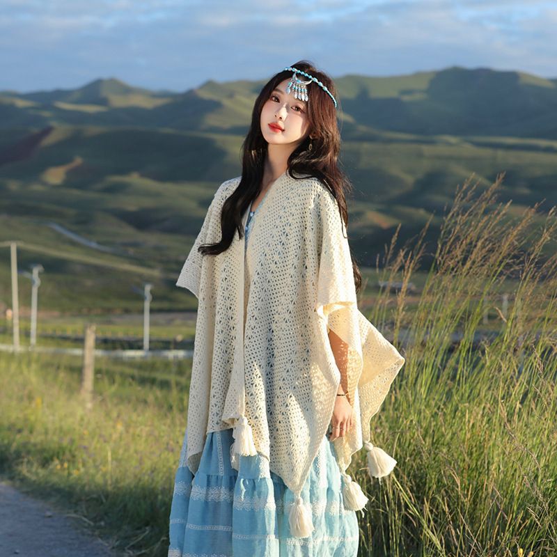 K426 Solid color hollow outer shawl female decorative cape cape autumn new wool scarf fashionable and versatile ethnic style