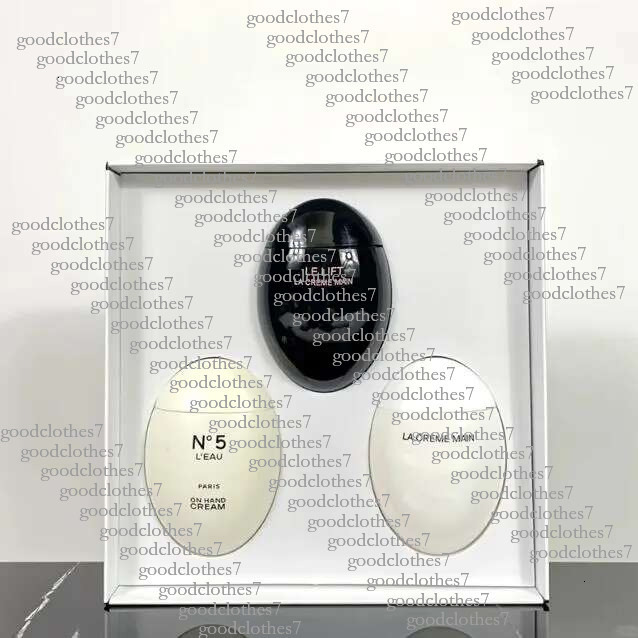 Brand LE LIFT Hand Set 50ml*3 LA CREME MAIN Black & White Egg Hands Skin 50ml 1.7FL.OZ Bady Care Cream Fast And Free Shipping