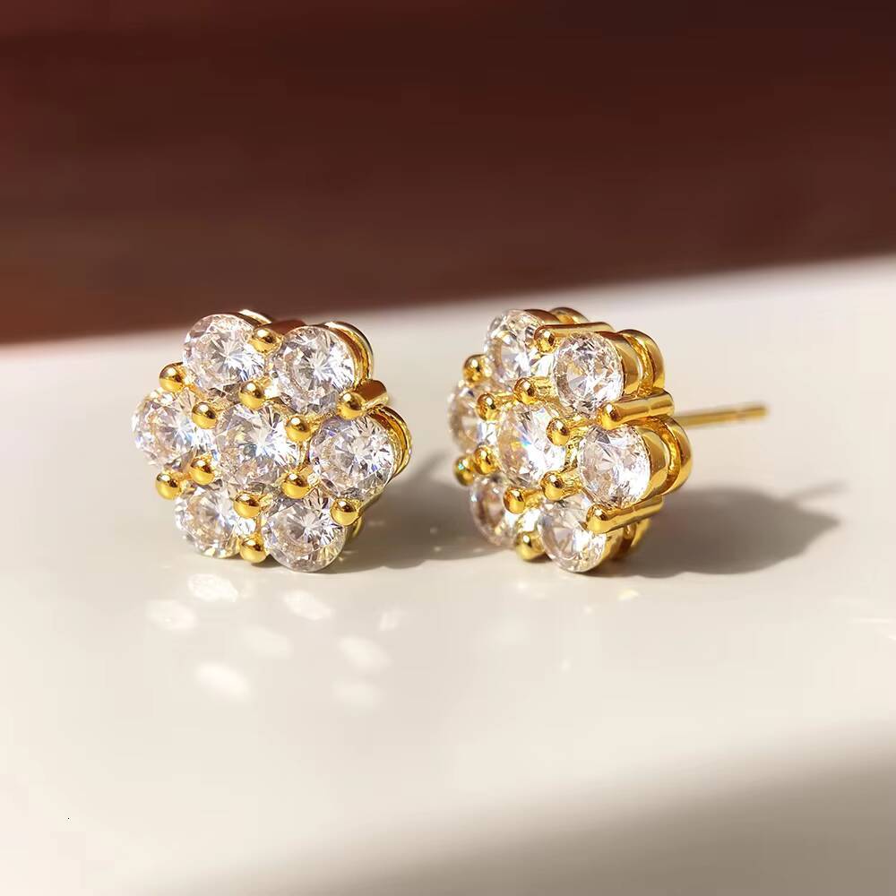 Wholesale Luxury Fashion S925 Sterling Silver Flower Earrings Gold Plated with Full CZ Cluster Studs Zircon Main Stone for Women