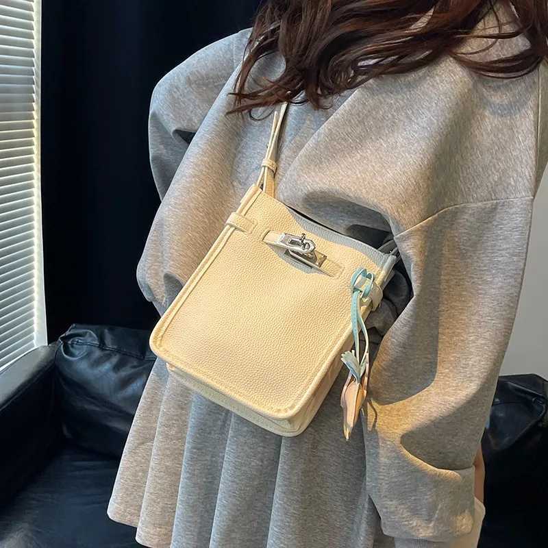 Designer Leather Crossbody Bag for Ladies Handbag Shoulder Messenger Tote Womens Fashion Luxury Brand ElegantW251117