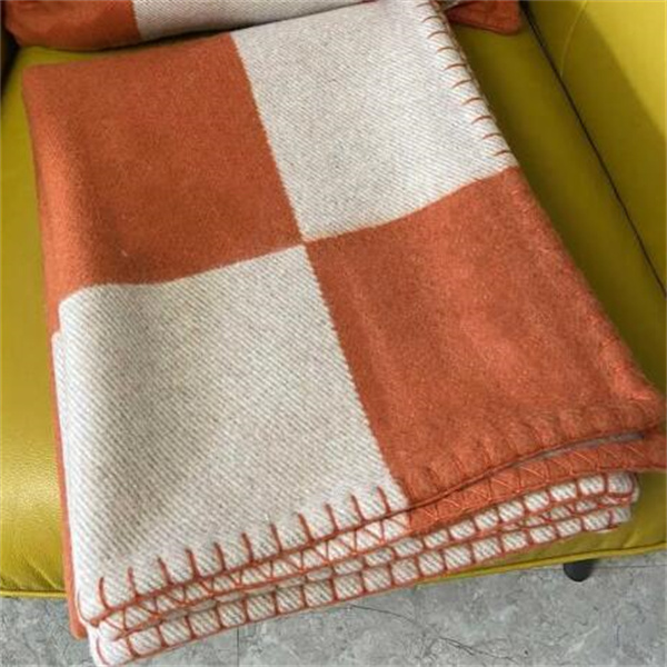 Letter Cashmere Blanket Crochet Soft Wool Shawl Portable Warm Plaid Sofa Travel Fleece Knitted Blankets towel tapestry 140x170cm Double bed blanket