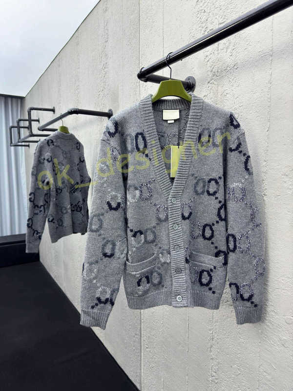 High Quality mens Sweater Designer Womens Cardigan Luxury Letter Embroidery Hooded Jacket Mens Fashion Pocket Knitted sweatshirt for men