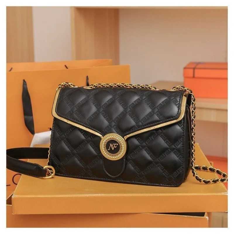 Popular Handbags For Women By Famous Designer High-Quality Leather With Chic Details Timeless Piece For Any OutfitW251117