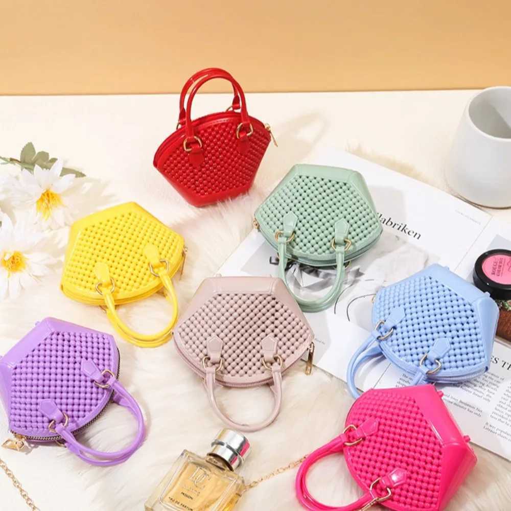 Fashion Womens Bag One Shoulder Hand-held Crossbody Bag Chain Jelly Bag Mini Pearl Shell BagW251117