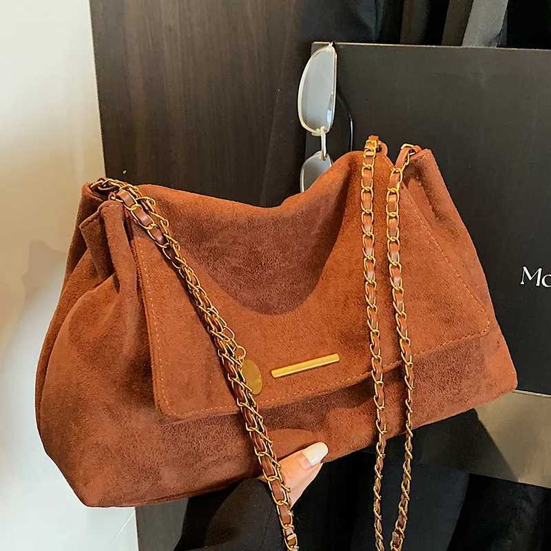 Autumn New Korean Tote Bag Women Large-capacity Chain Shoulder Bag Textured Messenger Model Commuter Retro StyleW251117