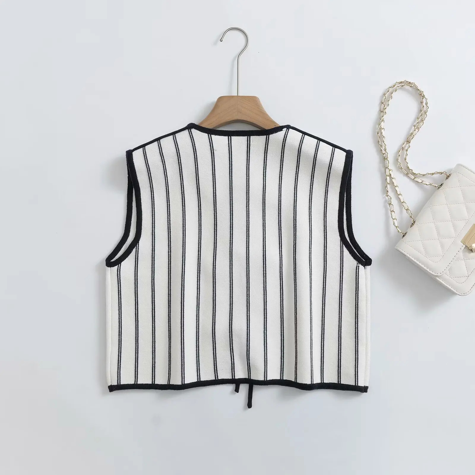 ZBZA Womens Striped Knitted Vest Round Neck Sleeveless Front Tie Loose Hem Top Spring and Summer Casual Versatile Chic Vest 250417