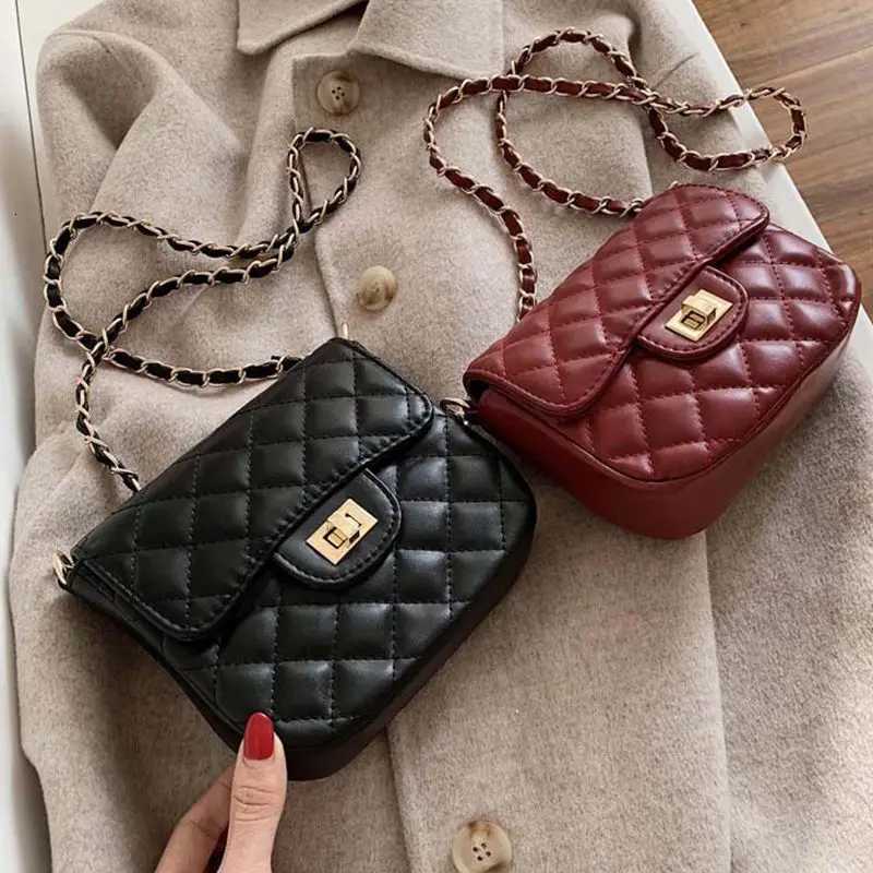 Fashion Diamond Chain Womens Bag 2024 Spring Popular New Shoulder Bag Joker Temperament Casual Small BagW251117