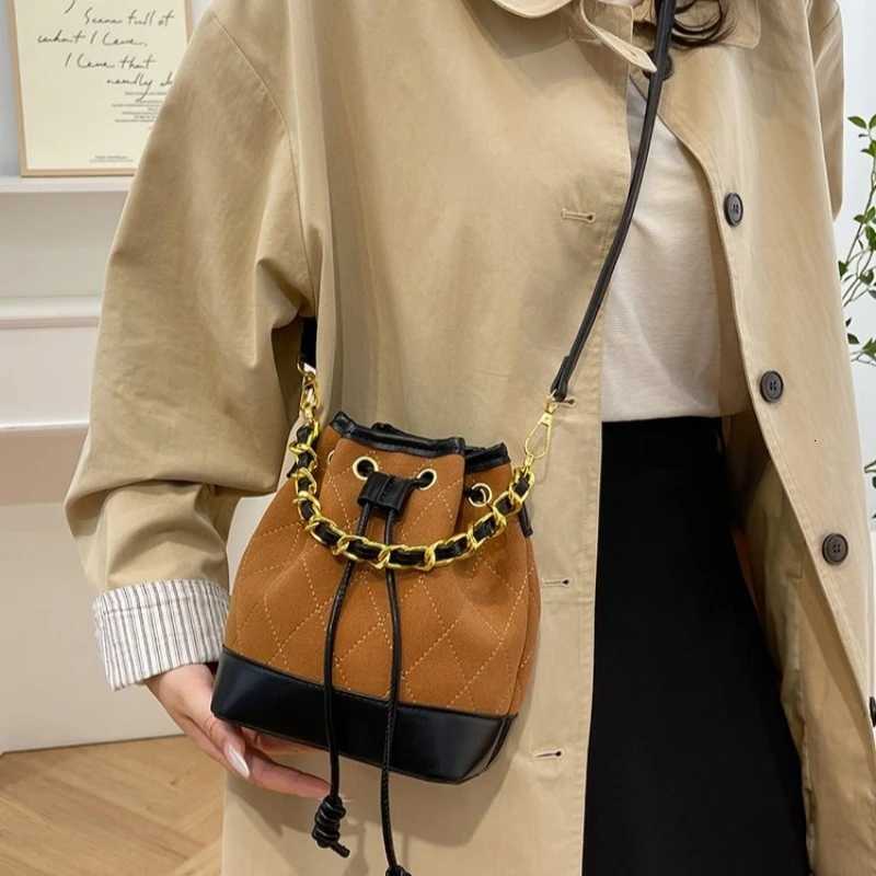 Ladies Tote Crossbody Bag Spacious Design Adjustable Strap For Work Commuting Shopping Travel Daily Use Fashion Female BagW251117