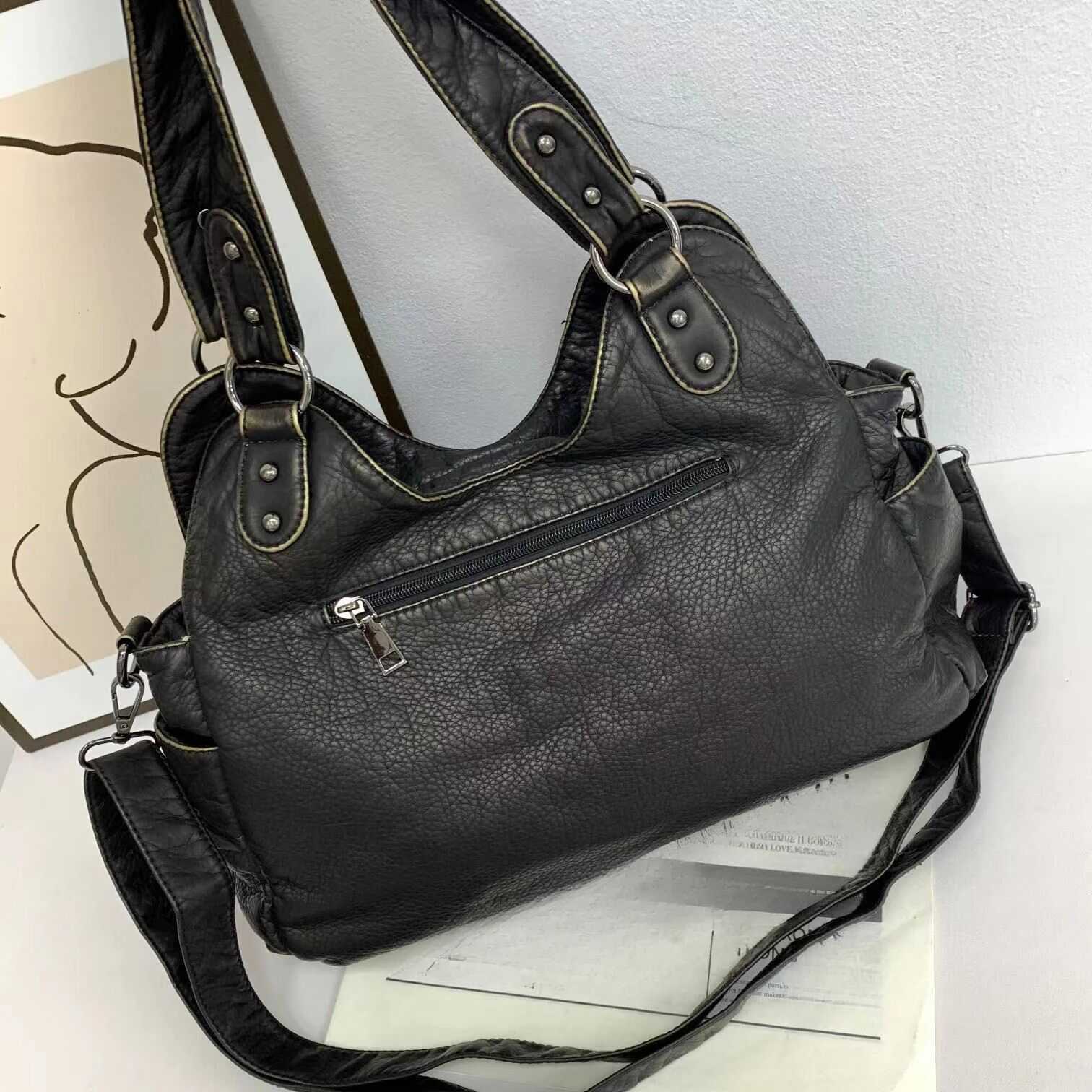 Ladies Fashionable Retro Multi Pocket Tote Bag Y2K Punk Motorcycle Bag Single Shoulder Crossbody BagW251115