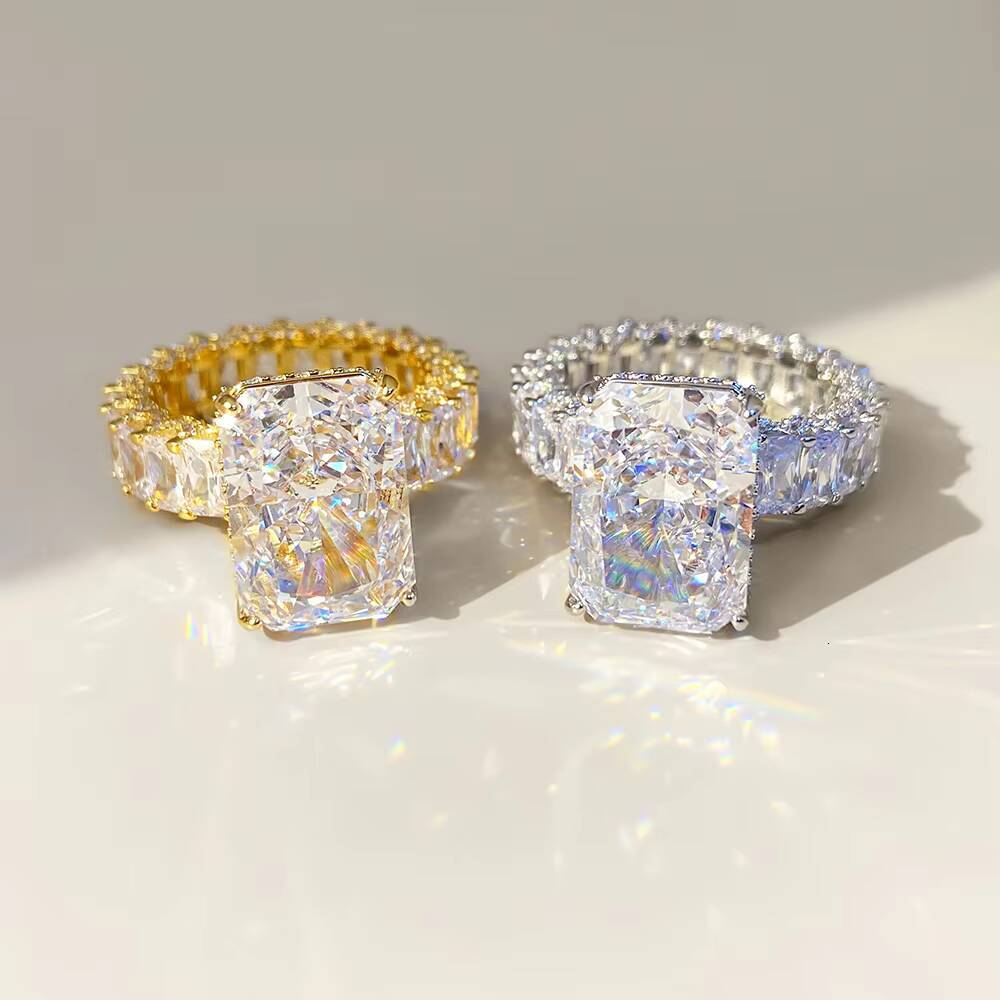 Princess Cut Cubic Zirconia Engagement Ring 925 Sterling Silver Gold Plated Classic Style with Halo Diamonds for Wedding Party