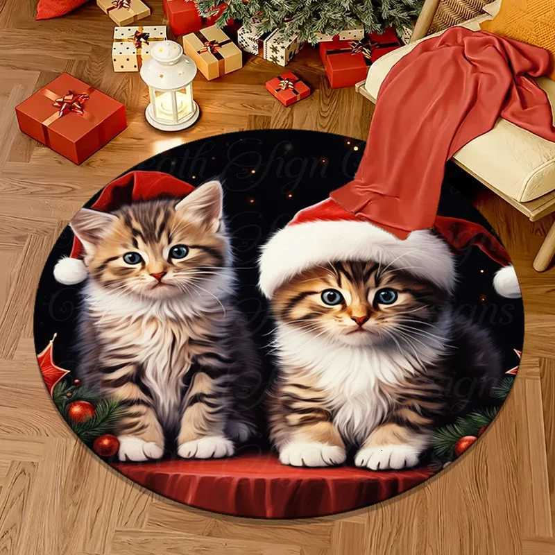 Cute Christmas Kittens Round Rug Plush Floor Mat Pet Lover Gift Animal Print Home Decor Festive Holiday DecorationM251117