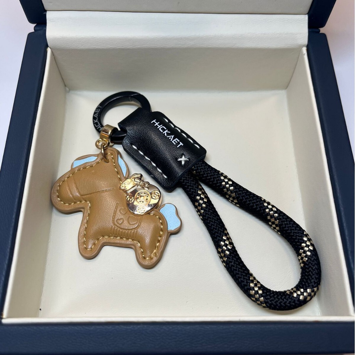 Get Rich Quickly Cowhide Creative Exquisite Simple Couple Gift Cute Bag Pendant Car Keychain